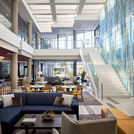Ventura Beach Marriott Exterior photo