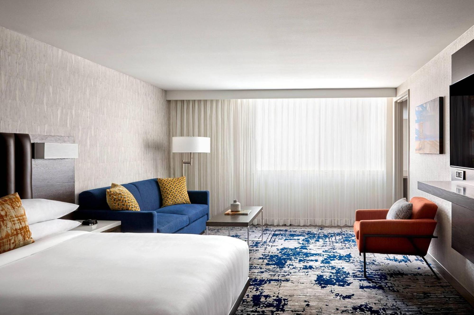 Ventura Beach Marriott Exterior photo